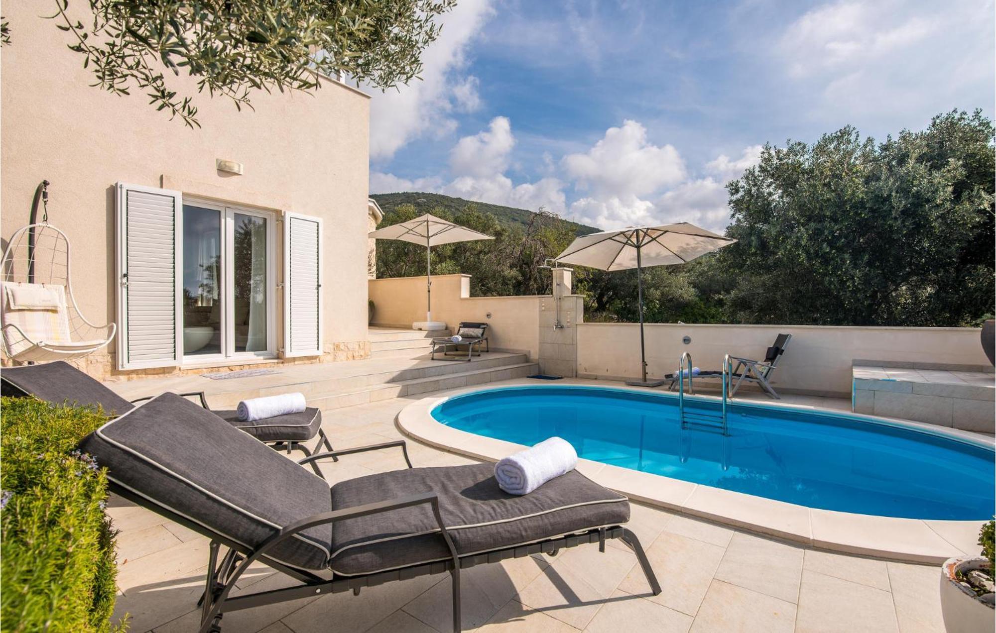 Beautiful Home In Martinscica With Wifi Exterior foto