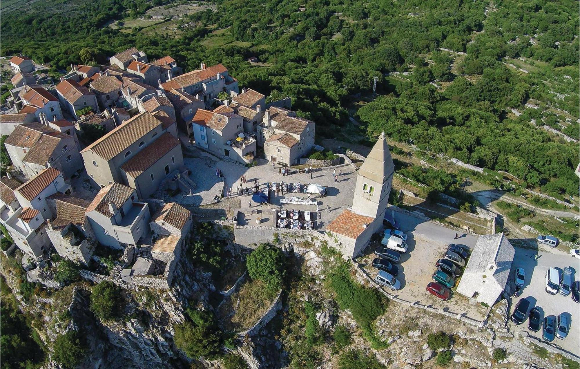Beautiful Home In Martinscica With Wifi Exterior foto